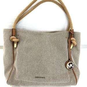 ISLA Natural Large Grab/ tote bag by Michael Kors